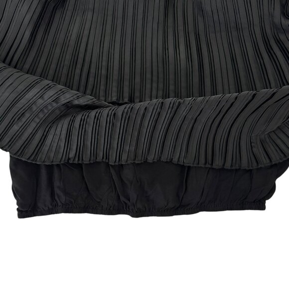 NWT ASTR The Label Calita Pleated Tier Crop Top Black Women's Medium - Picture 6 of 12